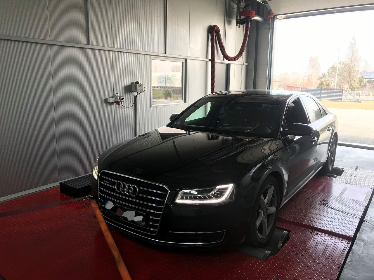 AUDI A8 D4 4.2TDI 385KM