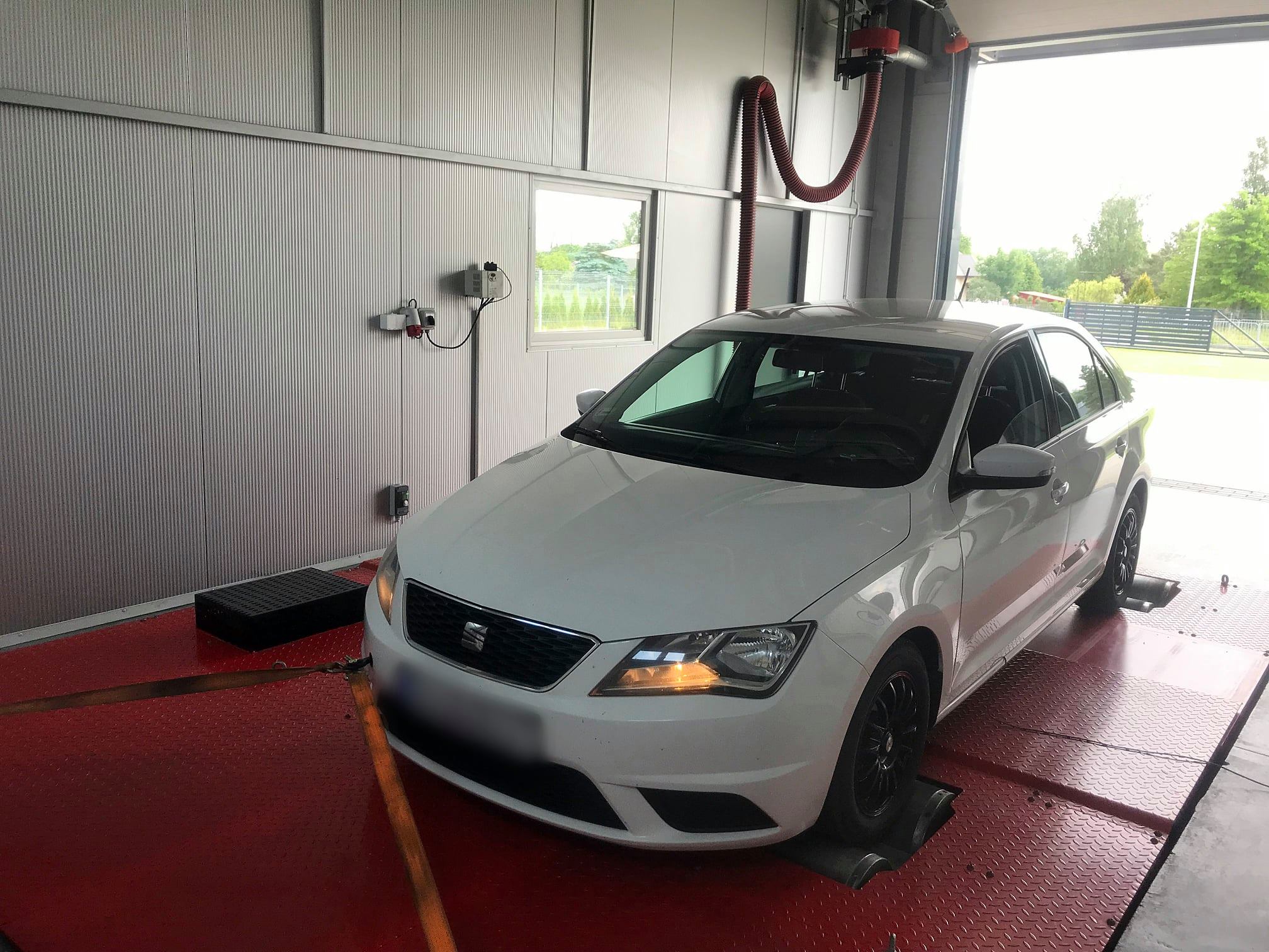 SEAT TOLEDO 1.2TSI 95KM