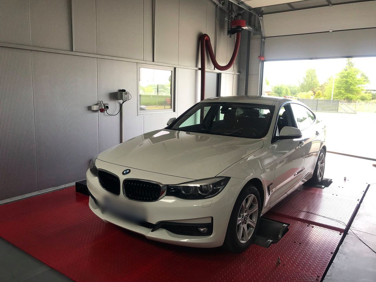 BMW F34 318D 150KM